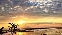 Siem Reap city tour Chreav Eco Museum and Kroum hill sunset By Bike
