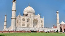 Taj Mahal and Agra Fort from Delhi
