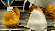Bisceglie private tour with typical Sospiro sweet tasting