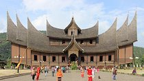 Private FullDay Jakarta Wonderfull Tour with Lunch & Souvenir