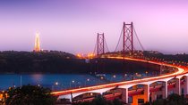 Private Car Transfer from Porto to Lisbon with 2 hours for sightseeing