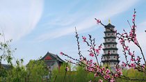 Simatai Great Wall and Gubei Water Town Trip with English speaking driver