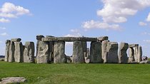 Stonehenge, Windsor Castle From London Day Trip in a Private Vehicle