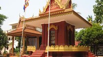 War Museum, Killing Field and Floating village (Kampong Kleang)