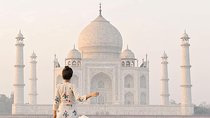 Private Taj Mahal Agra Day Tour from Gurgaon/Gurugram