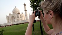 Same Day Agra Taj Mahal Tour by Gatimaan Express Train