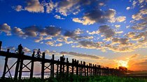 Private Day Trip of Amarapura, Sagaing Hill, and Inwa from Mandalay