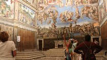 Night Hours Vatican Tour group tour