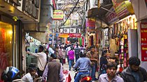 Old Delhi's Colourful Chandni Chowk Stroll with Private Transfer