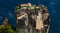 Full day private tour to Meteora Monasteries