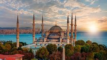 Imperial Istanbul Half-Day Tour: Hagia Sophia, Basillica Cistern and Grand Bazaar
