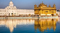 1-Day Trip to Golden Temple,Amritsar from Delhi with Both side Commercial Flight
