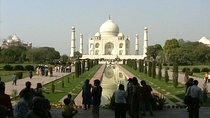Day Trip to The Taj Mahal, Agra from Delhi ending in Jaipur by Train