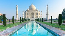 Private Taj Mahal and Agra Fort Day Tour from Delhi