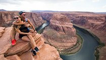 Antelope Canyon and Horseshoe Bend by Airplane from Las Vegas