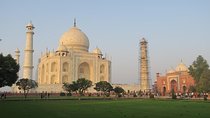 Private Full-Day Taj Mahal Tour from Delhi with Entrance & Lunch