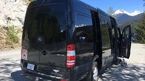 Vancouver Private Charter Tour with Experienced Local Guide