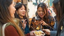 Kuromon Market Food Walking Tour in Osaka (6 stops, 6 tastes)