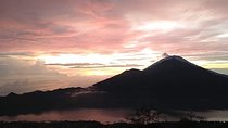 Bali Sunrise Trekking with Downhill Cycling