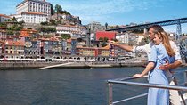 Explore Porto & Aveiro within Riverboat Cruises - Private Full Day Tour from Lisbon with Lunch