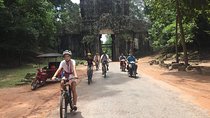 Angkor Wat Cycling Tour (20-25 km)