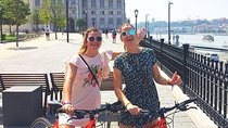 Budapest relaxed bicycle tour at sunset