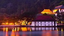 Kandy and Pinnawala Private Day Tour from Colombo