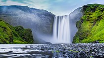 Private Jeep Tour - Premium South Coast and Sólheimajökull Glacier