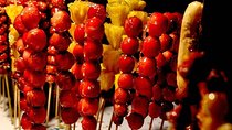 Snacks Exploration Private Tour through Local Hutongs 