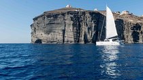 Shared Classic Morning Trip from Santorini around the famous beaches