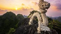 Ninh Binh Hoa Lu Temple Trang An boat trip Mua Cave hiking mountain Day trip