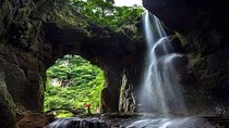 1 Day Dragon Sitting Gorge & Red Stone Forest Geo-park TOUR！