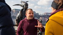 Pest side stories with a Historian