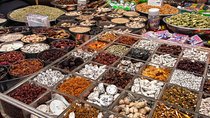Kolkata Morning Visit Spice Market and Fruit Market with Tour Guide & Transports