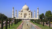 (ALL INCLUSIVE) Private Same Day Taj Mahal Tour from Delhi by Car