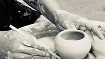 2- Hour Pottery Workshop and Studio Tour in Ojai