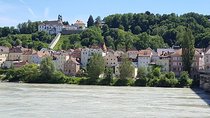 Scenic Private Transfer from Passau to Prague in a Sanitized Car