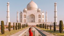 Private Taj Mahal & Agra Fort Day Tour from Delhi by Car