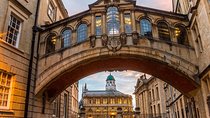 Oxford University Students Private Taxi Transfer to or from Heathrow Airport 