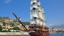 Alanya Boat Trip with Unlimited Soft Drinks and Lunch