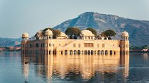 Jaipur City Tour from Agra by Express Train