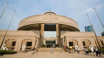 Private tour by metro with Shanghai Museum, Shanghai Tower and Qibao Old Town