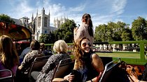 London Vintage Bus Tour with Cream Tea at Harrods