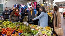 Private market tour, lunch or dinner and cooking demo in Ercolano