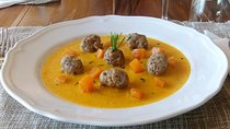 Lunch or dinner and cooking demo at a local home in Vico Equense