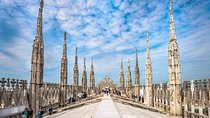 Rooftop Guided Tour of Milan's Duomo and Hop on Hop off optional