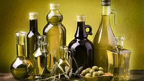 Transfer Naples to Sorrento with stop at Oil and Limoncello Tasting
