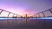 Private Tour, Entry to St Pauls Cathedral and London Highlights