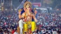 Mumbai Festival Tour in Private Vehicle