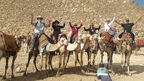 Private day tour to Giza Pyramids and Camel ride & Egyptian Museum 